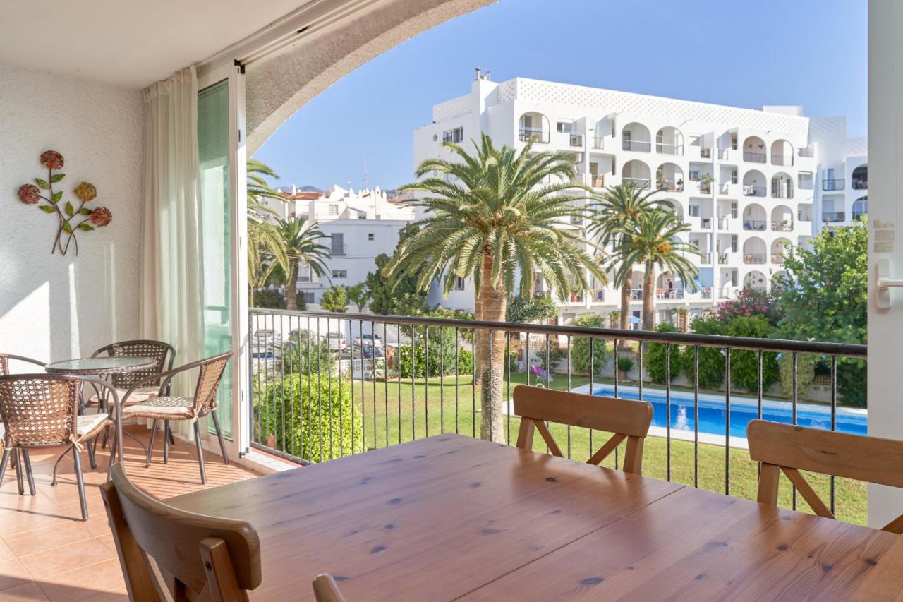 Carabeo 23- Acceso A La Playa Apartment Nerja Exterior photo