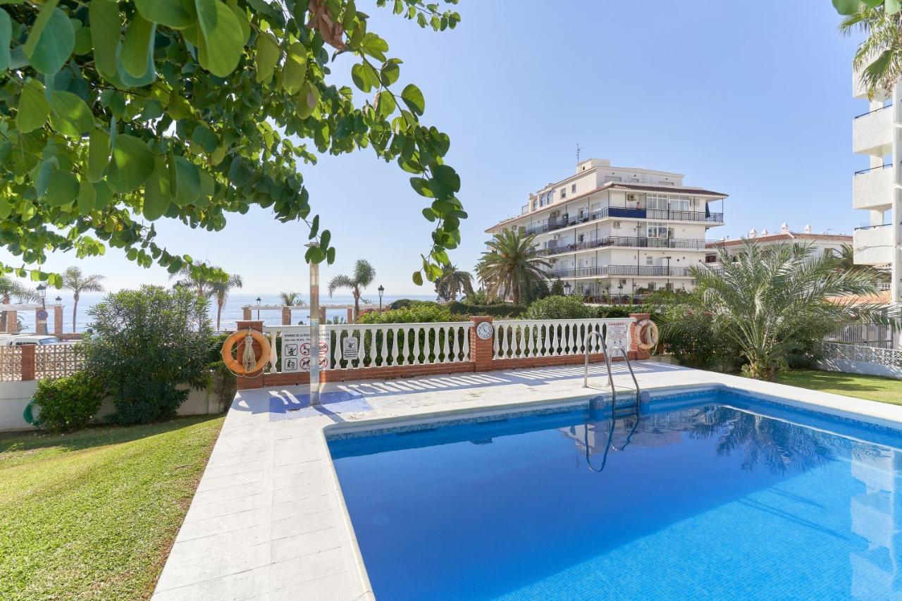Carabeo 23- Acceso A La Playa Apartment Nerja Exterior photo