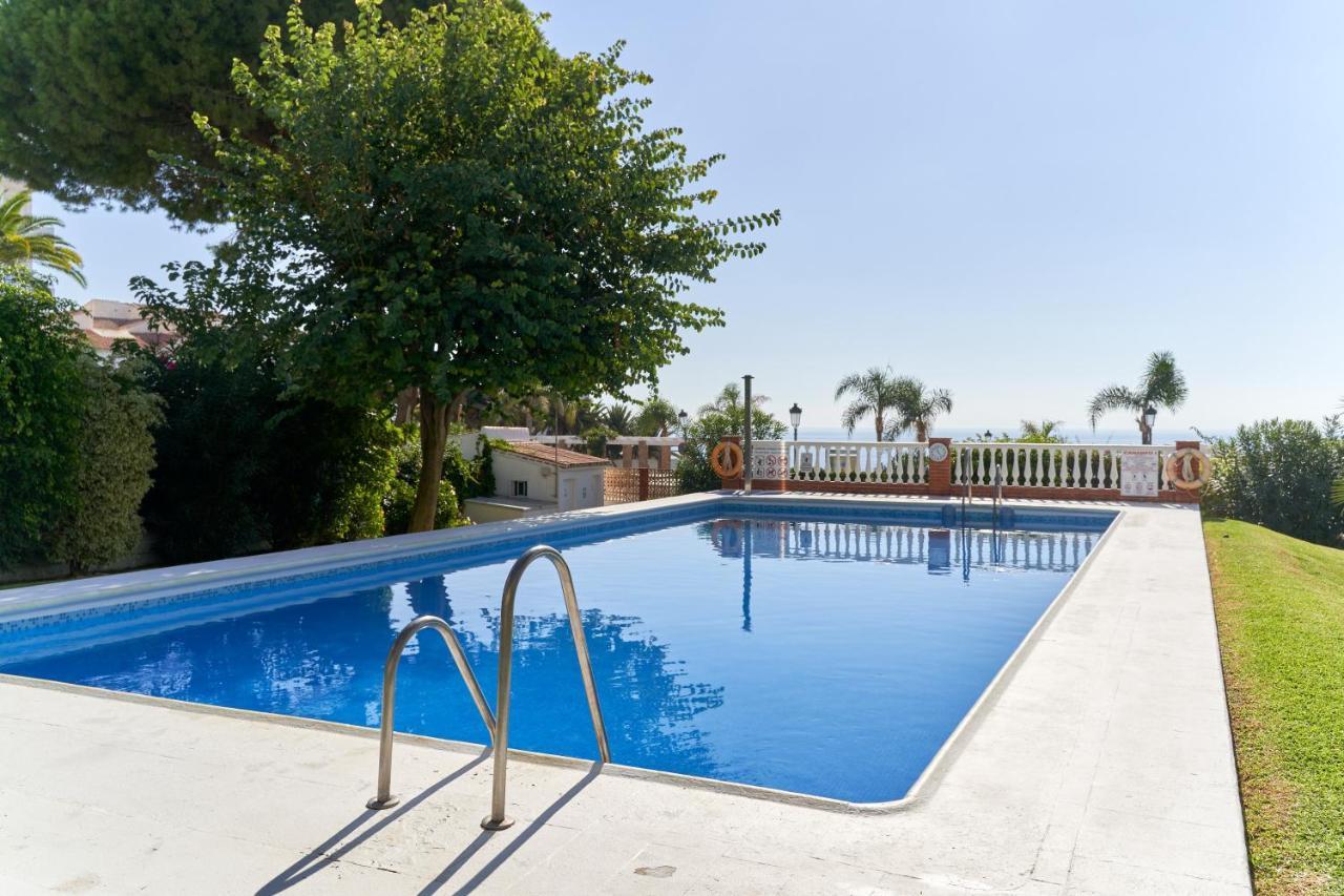 Carabeo 23- Acceso A La Playa Apartment Nerja Exterior photo